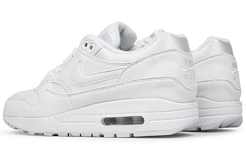 Nike(WMNS) Air Max 1 'Triple White'