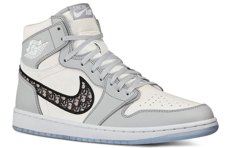 Air Jordan1 High OG x Dior 'White Wolf Grey'