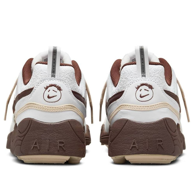 Nikex Travis Scott Zoom Field Jaxx 'Light Chocolate'