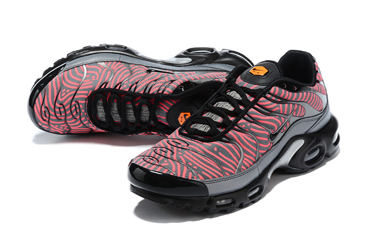 Nike Air Max Plus Euro Tour Red