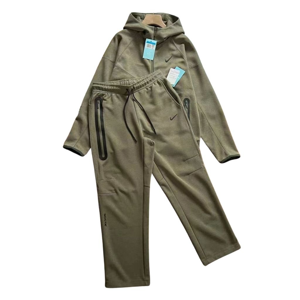 Conjunto NIKE TECH x NOCTA Verde Algodón Real
