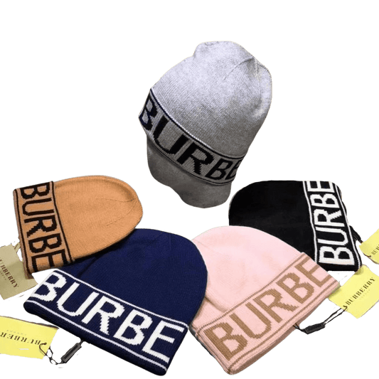GORROS BURBERRY DE LANA Letra Grande