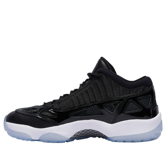 Air Jordan11 Retro Low IE 'Space Jam'